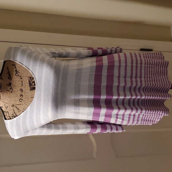 Nurture pullover top. Size S - Picture 1 of 7